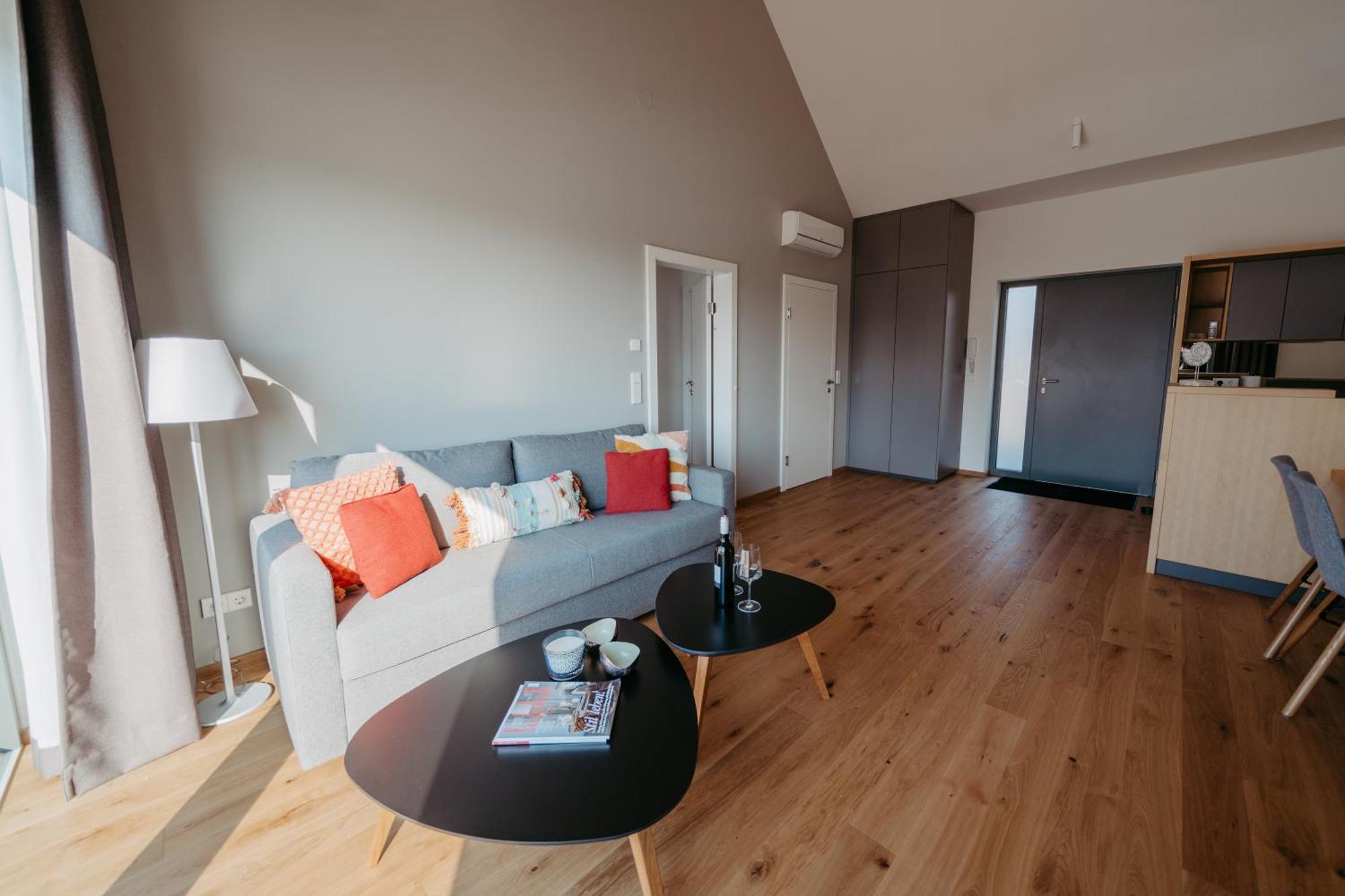 Relax Apartments An Der Lage Hochgrassnitzberg Spielfeld Luaran gambar