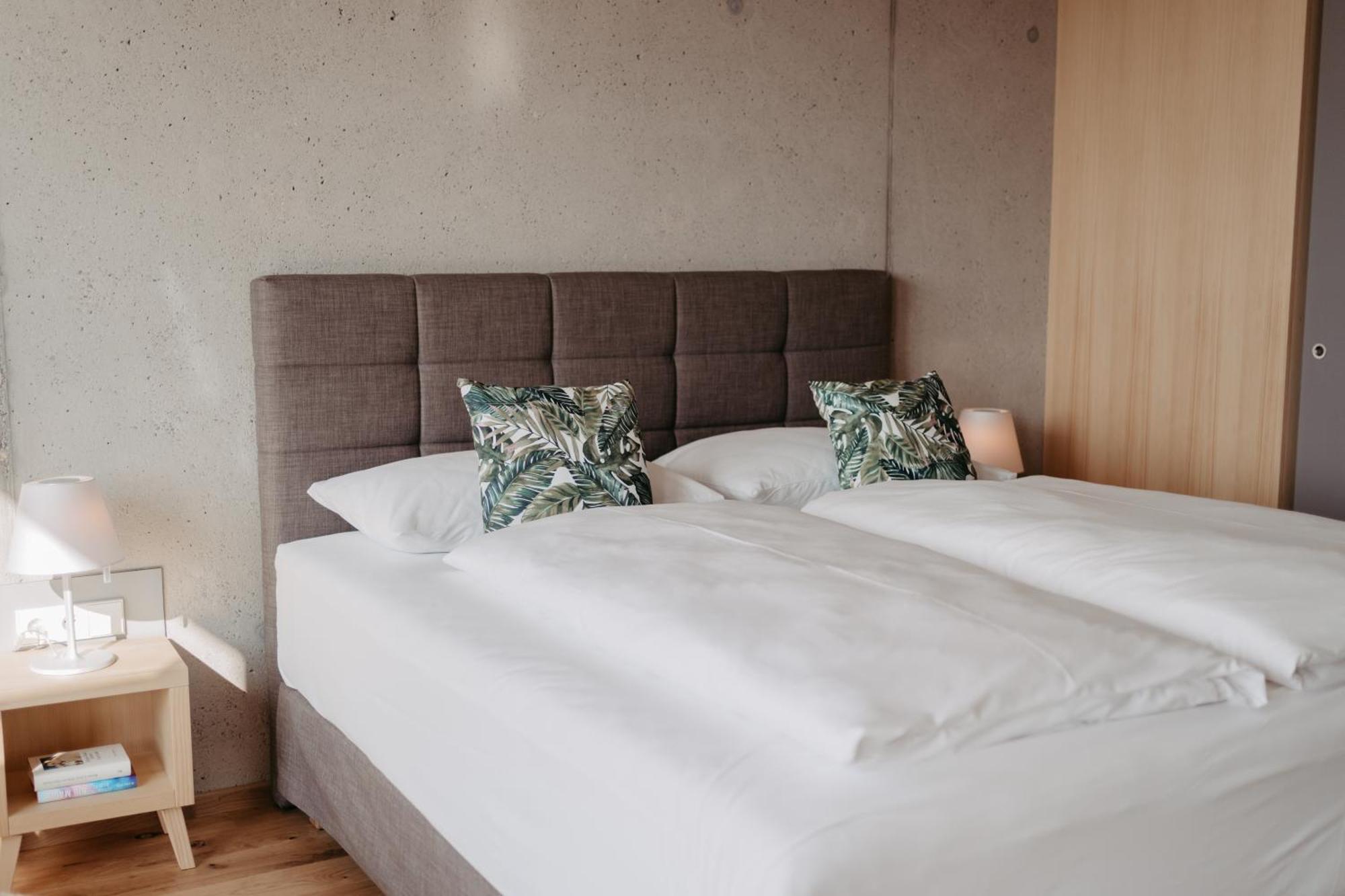 Relax Apartments An Der Lage Hochgrassnitzberg Spielfeld Luaran gambar