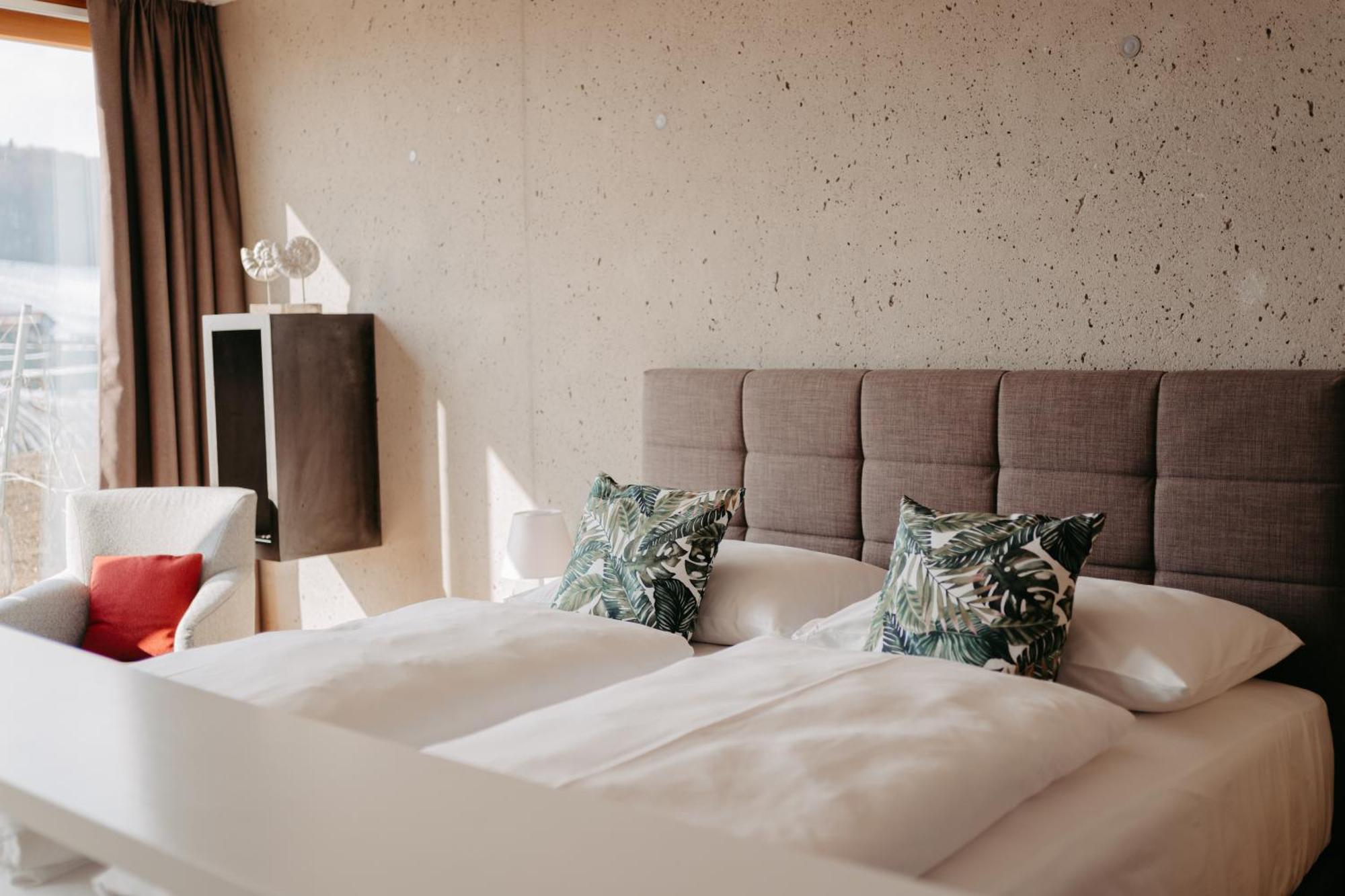Relax Apartments An Der Lage Hochgrassnitzberg Spielfeld Luaran gambar
